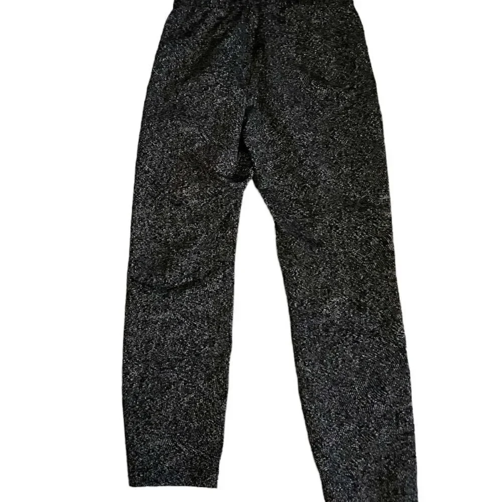 Lululemon Black White Print On The Fly Pant Drawstring Waist Jacquard Size 4